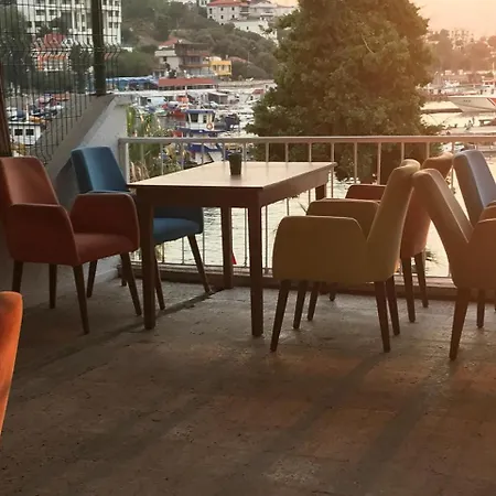 Couette-café Kircin Butik Gulluk